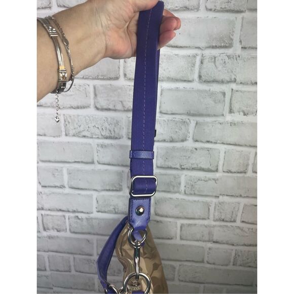 Coach Signature Stripe Hobo Bag F20064 Khaki/Blue Patent Leather Trim - Picture 15 of 16